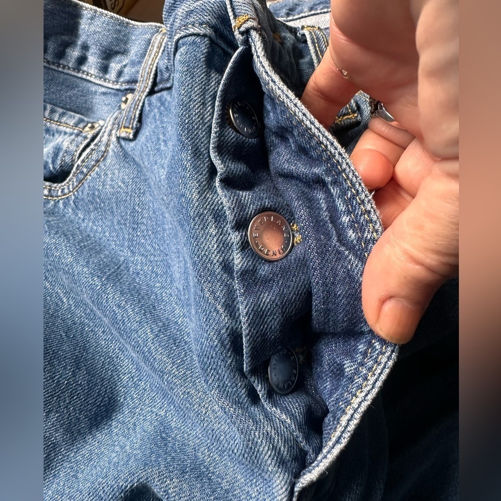 Women’s Everlane Size 28 Summer Slouch Jean. VGUC. Medium wash.Button fly! - Picture 6 of 16